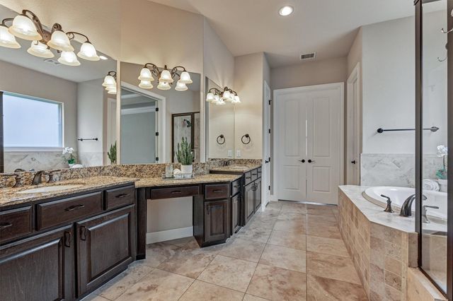 25 Red Moon Place, The Woodlands, TX 77375