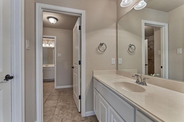 25 Red Moon Place, The Woodlands, TX 77375