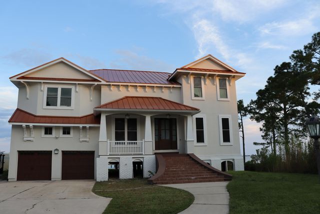 431 Atwater Court, Mary Esther, FL 32569