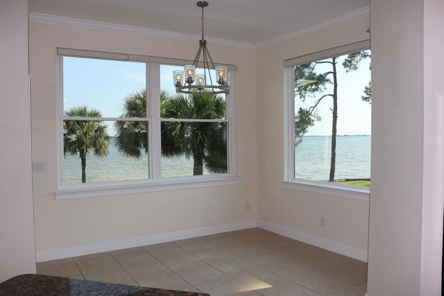 431 Atwater Court, Mary Esther, FL 32569