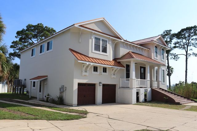 431 Atwater Court, Mary Esther, FL 32569