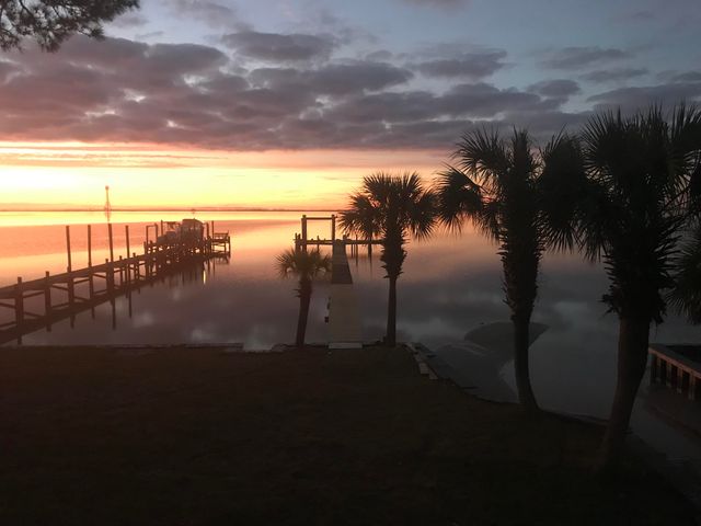 431 Atwater Court, Mary Esther, FL 32569