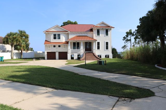 431 Atwater Court, Mary Esther, FL 32569