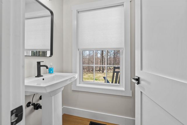 132 Asby Road, Canterbury, NH 03224