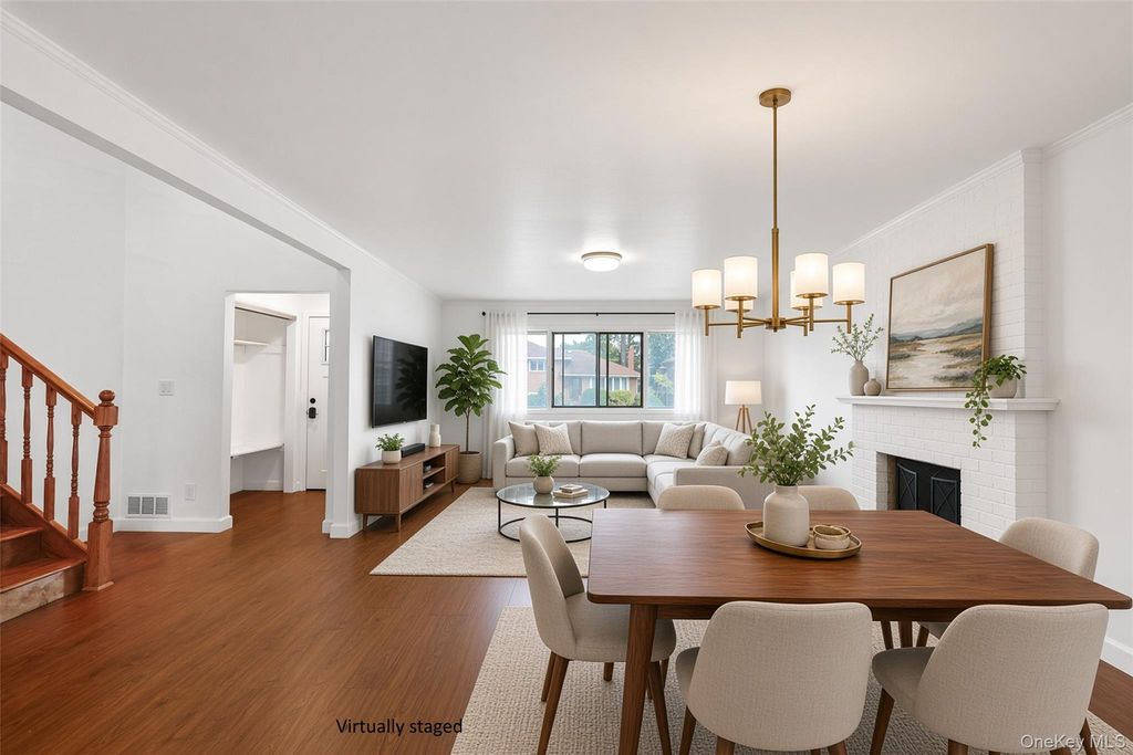 20 Willets Avenue, Syosset, NY 11791 — photo 5