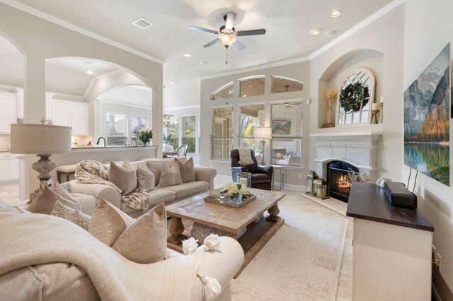 30 Vershire Circle, Magnolia, TX 77354