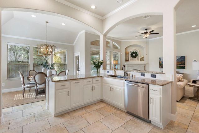 30 Vershire Circle, Magnolia, TX 77354