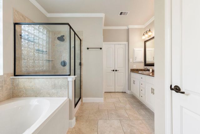 30 Vershire Circle, Magnolia, TX 77354