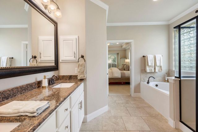 30 Vershire Circle, Magnolia, TX 77354