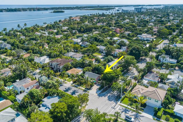 236 Avila Road, West Palm Beach, FL 33405