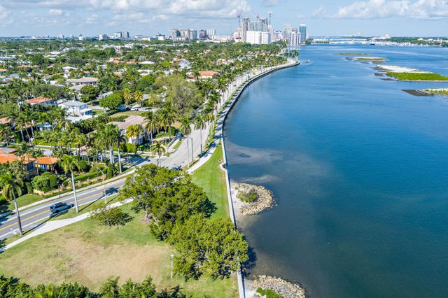 236 Avila Road, West Palm Beach, FL 33405