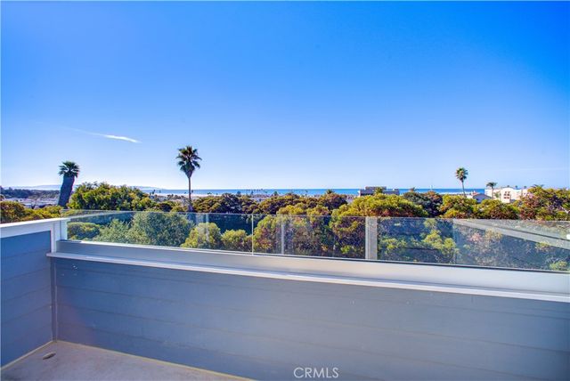 480 Hinds Avenue, Pismo Beach, CA 93449