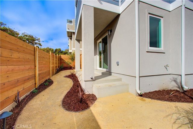 480 Hinds Avenue, Pismo Beach, CA 93449