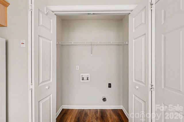104 S Willow Court, Mount Holly, NC 28120