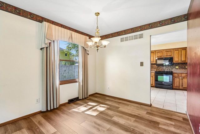 W167N10425 Bridle PATH, Germantown, WI 53022