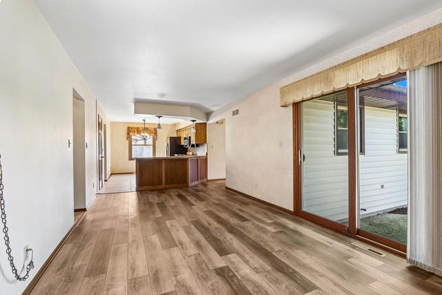 W167N10425 Bridle PATH, Germantown, WI 53022