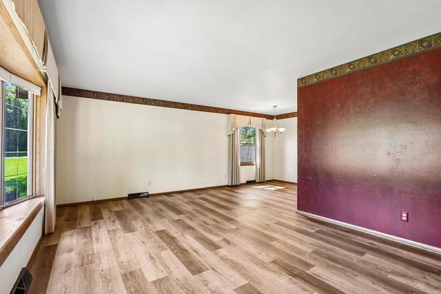 W167N10425 Bridle PATH, Germantown, WI 53022