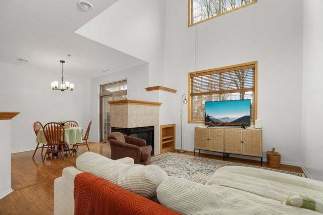 125 Stallion Lane, Circle Pines, MN 55014