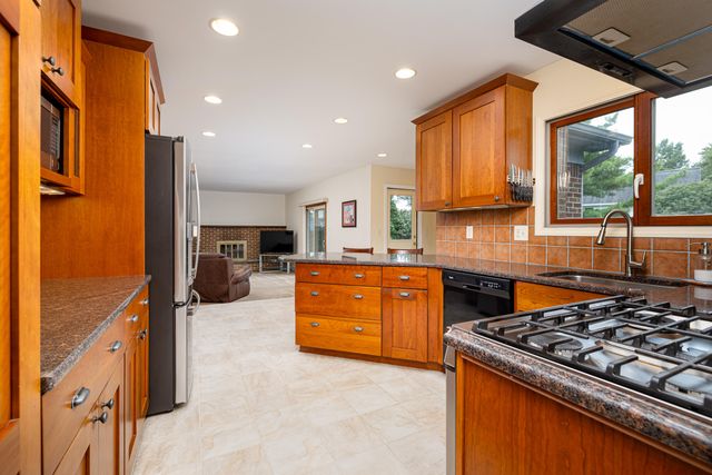 3375 Bluett Road, Ann Arbor, MI 48105