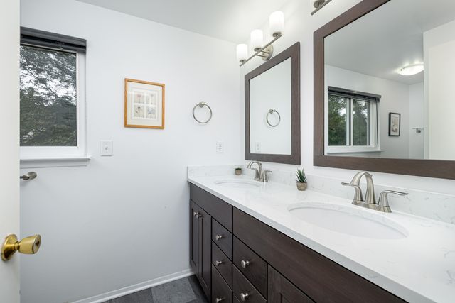 3375 Bluett Road, Ann Arbor, MI 48105