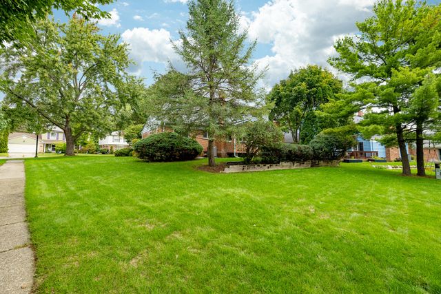 3375 Bluett Road, Ann Arbor, MI 48105