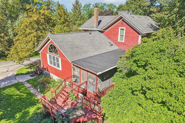 238 S Oak Street, Lake Mills, WI 53551