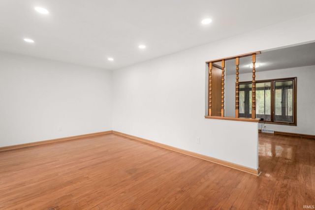 23627 River Lake Court, Elkhart, IN 46516