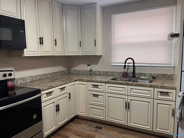 4501 Lakeview Drive NW, Huntsville, AL 35810