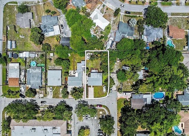 1480 SW 26th Ave, Fort Lauderdale, FL 33312