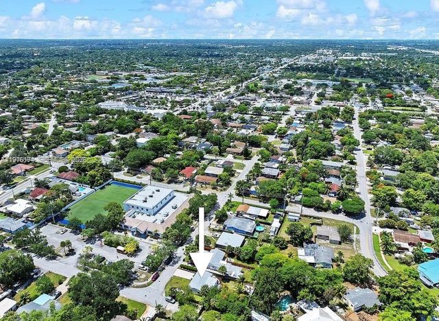 1480 SW 26th Ave, Fort Lauderdale, FL 33312