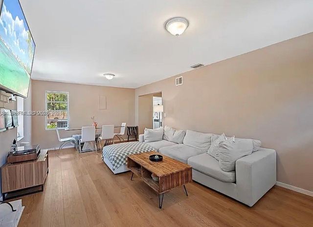 1480 SW 26th Ave, Fort Lauderdale, FL 33312