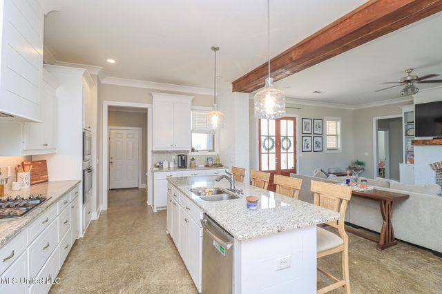 405 Elen Court, Brandon, MS 39042