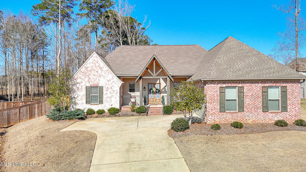 405 Elen Court, Brandon, MS 39042