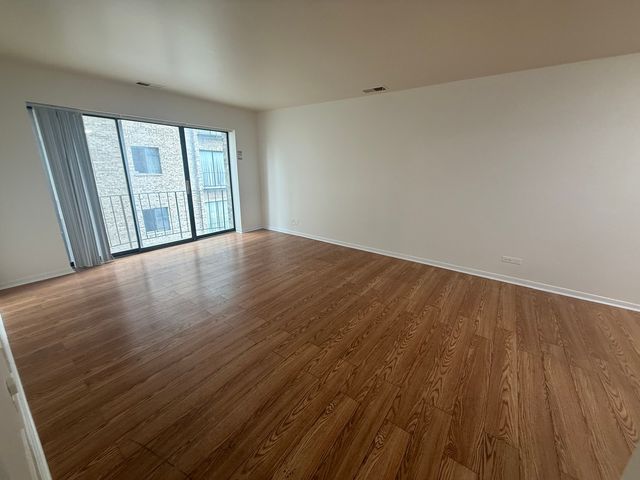 2300 N Harlem Avenue 305, Elmwood Park, IL 60707