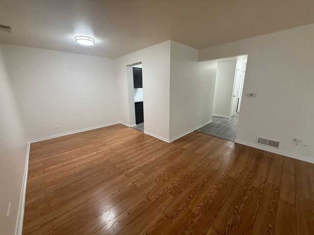 2300 N Harlem Avenue 305, Elmwood Park, IL 60707