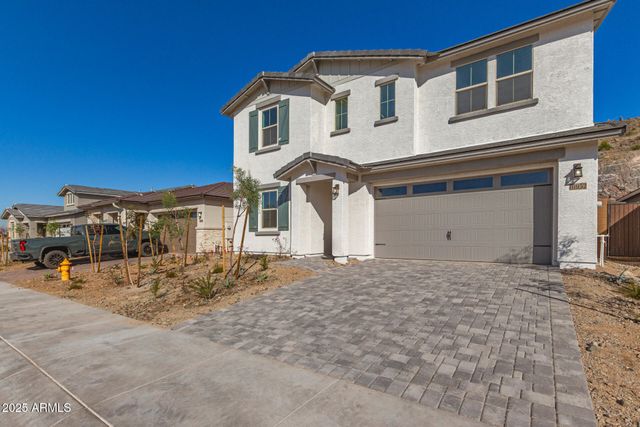 16952 W DESERT Lane, Goodyear, AZ 85338