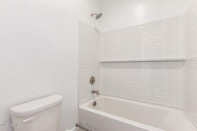 16952 W DESERT Lane, Goodyear, AZ 85338