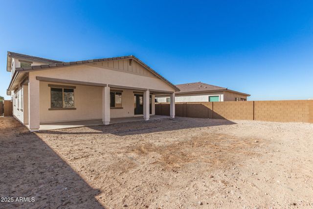 16952 W DESERT Lane, Goodyear, AZ 85338