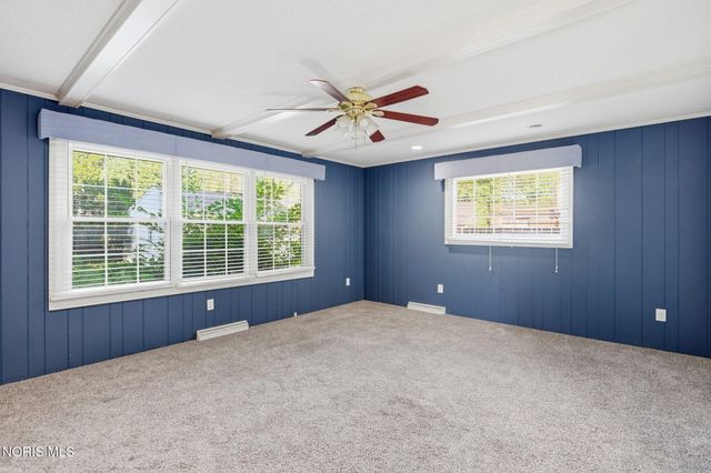 2221 Densmore Drive, Toledo, OH 43606