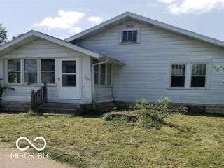 1401 S Emerson Court, Muncie, IN 47302