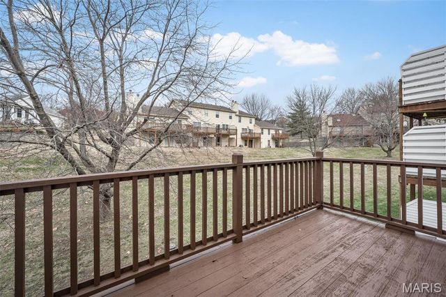 11920 Autumn Lakes Drive, Maryland Heights, MO 63043