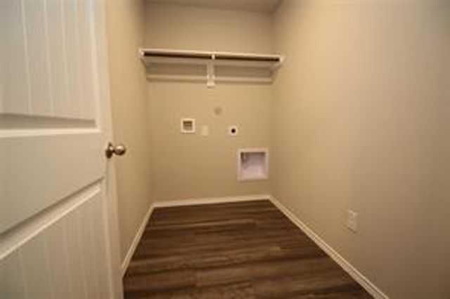 323 Pecos Drive, Huntsville, TX 77340