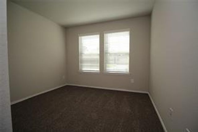 323 Pecos Drive, Huntsville, TX 77340