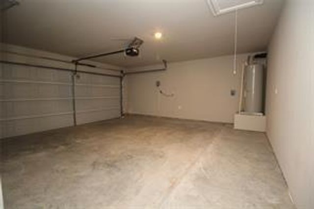 323 Pecos Drive, Huntsville, TX 77340