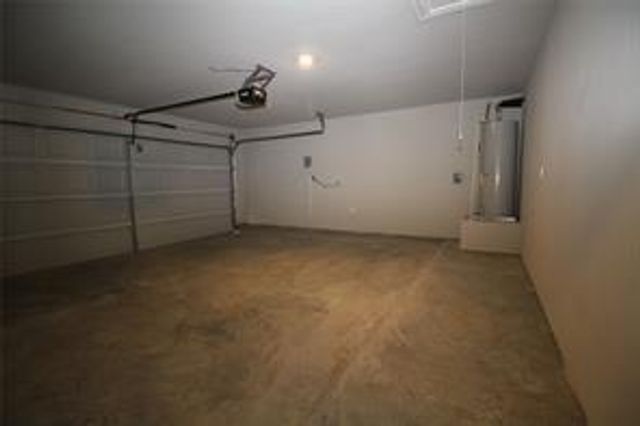 323 Pecos Drive, Huntsville, TX 77340