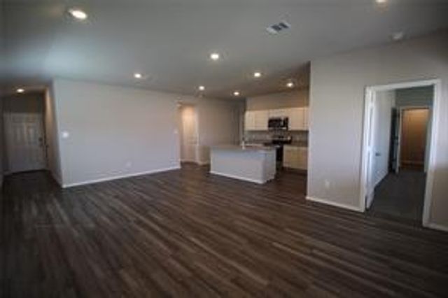 323 Pecos Drive, Huntsville, TX 77340