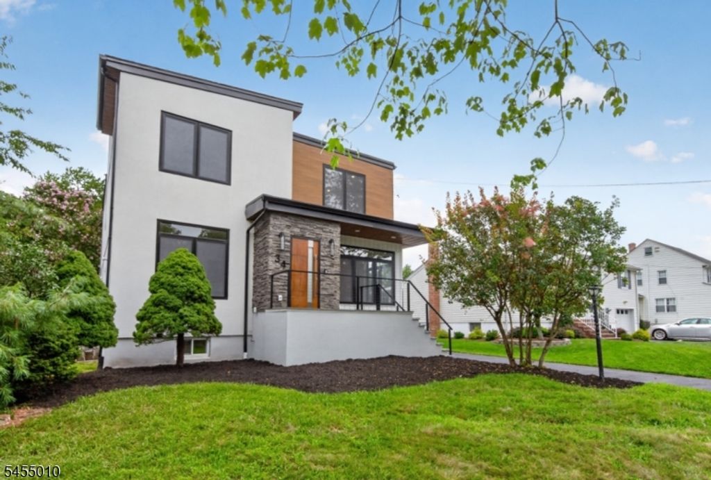 34 Amelia Ave, Livingston Twp., NJ 07039 — exterior