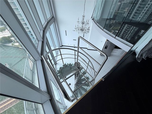 690 SW 1st Ct PHI-01, Miami, FL 33130