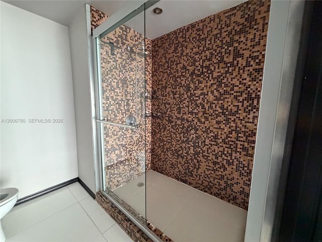 690 SW 1st Ct PHI-01, Miami, FL 33130