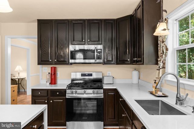 10414 N MCCLELLAN DR, Fredericksburg, VA 22408
